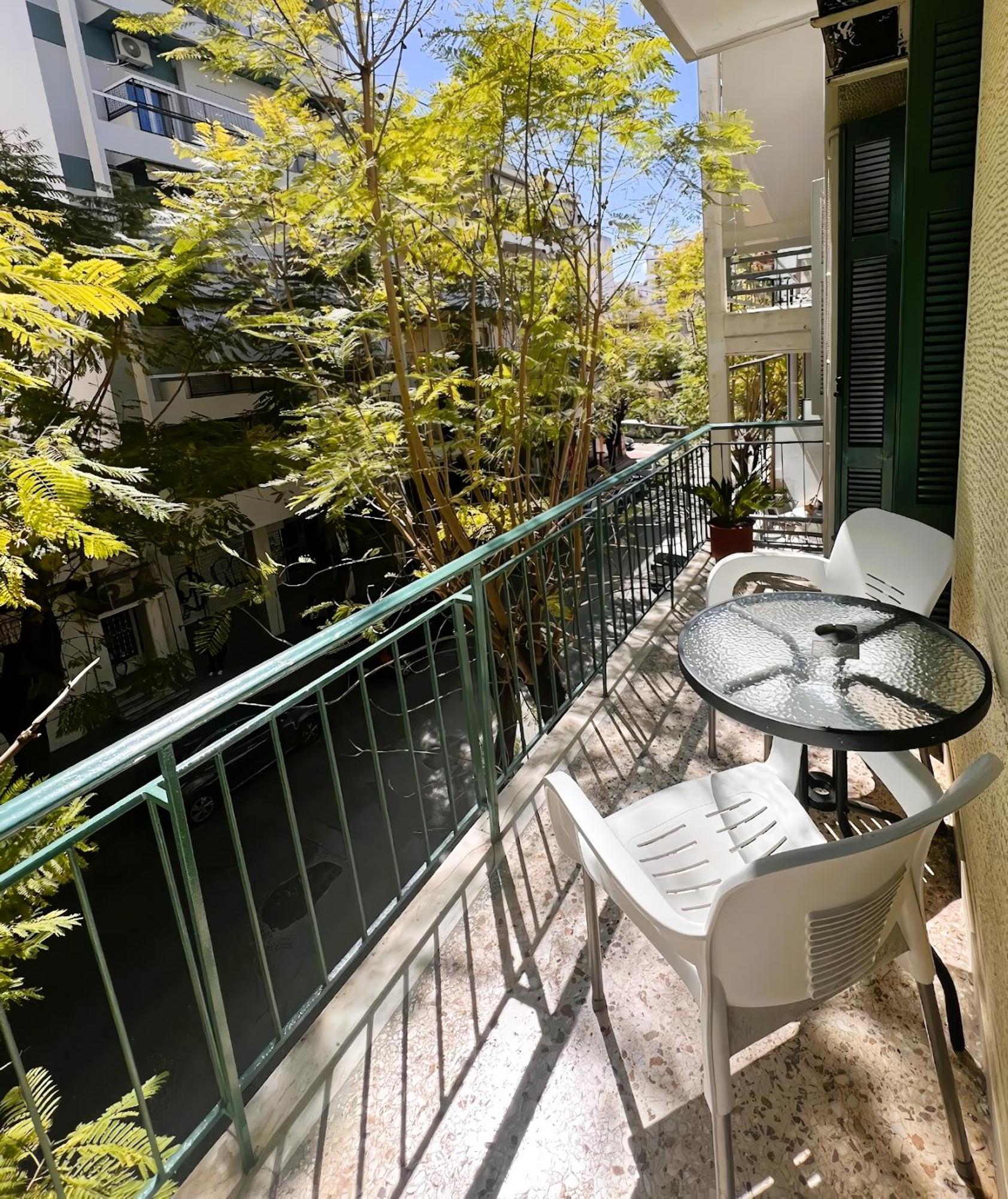 2 Bedrooms Center Apart Patras Exterior foto